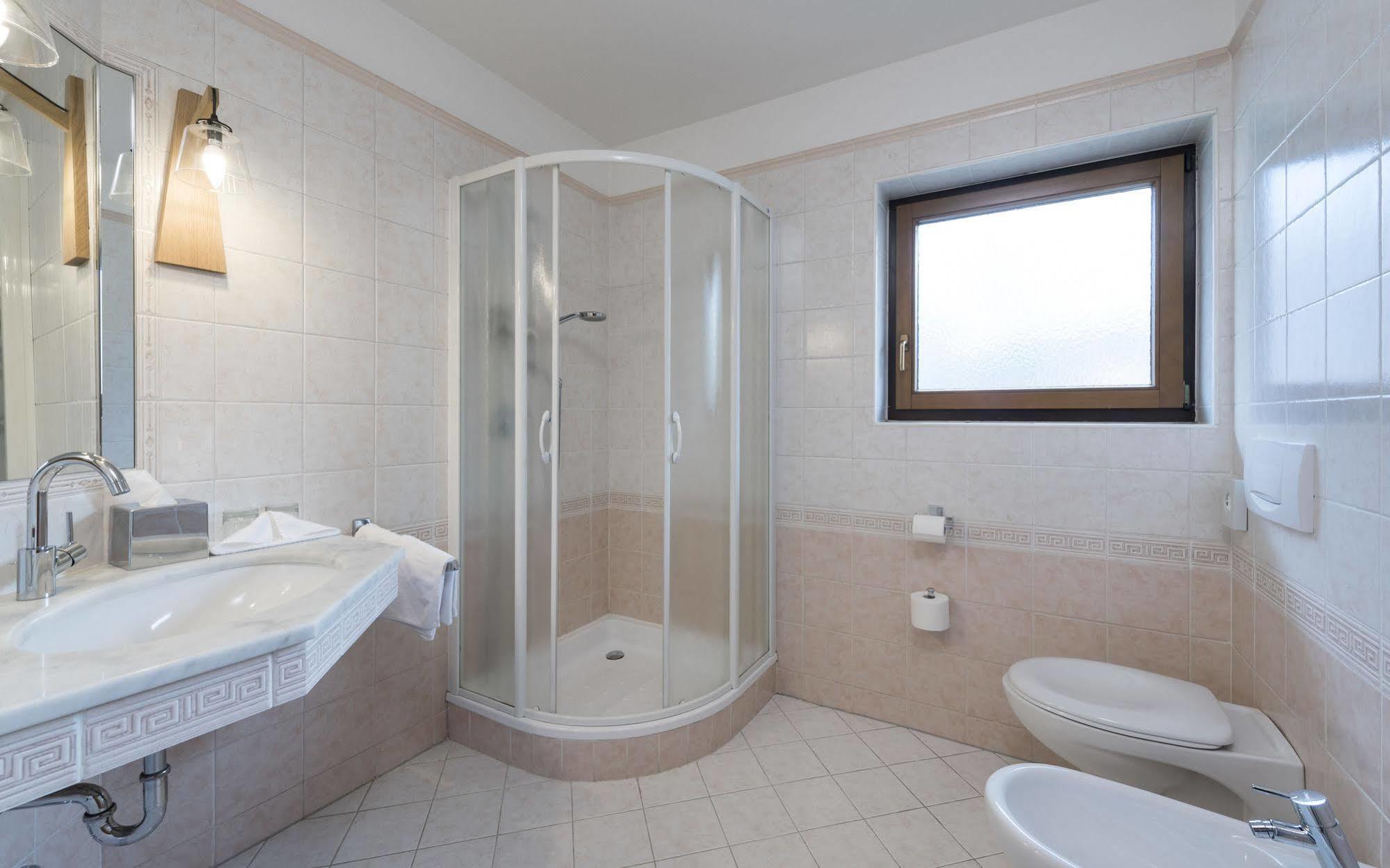 Boutique Hotel Pachers بريسّانوني المظهر الخارجي الصورة